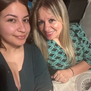 Meet your Posher, Celeste